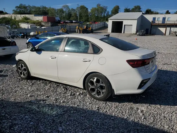 3KPF24AD3ME277431 2021 KIA FORTE - Image 2