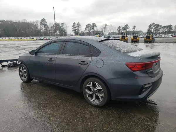 3KPF24AD3ME277820 2021 KIA FORTE - Image 2