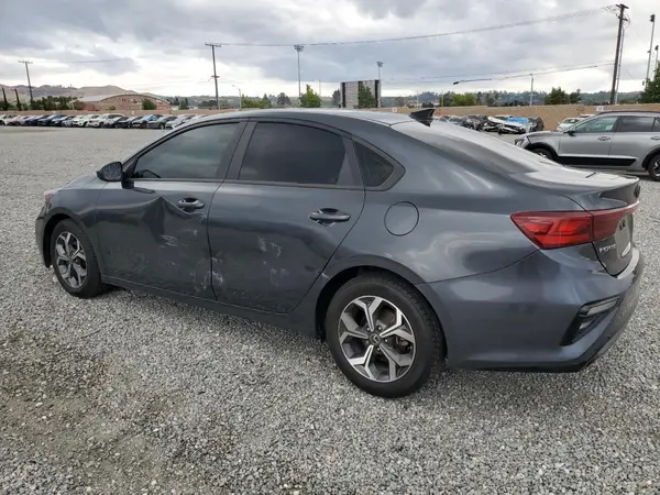 3KPF24AD3ME278126 2021 KIA FORTE - Image 2