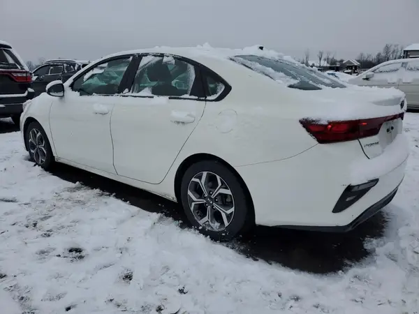 3KPF24AD3ME279132 2021 KIA FORTE - Image 2