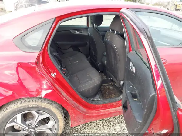 3KPF24AD3ME279311 2021 KIA FORTE - Image 8