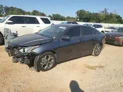 3KPF24AD3ME280328 2021 KIA FORTE