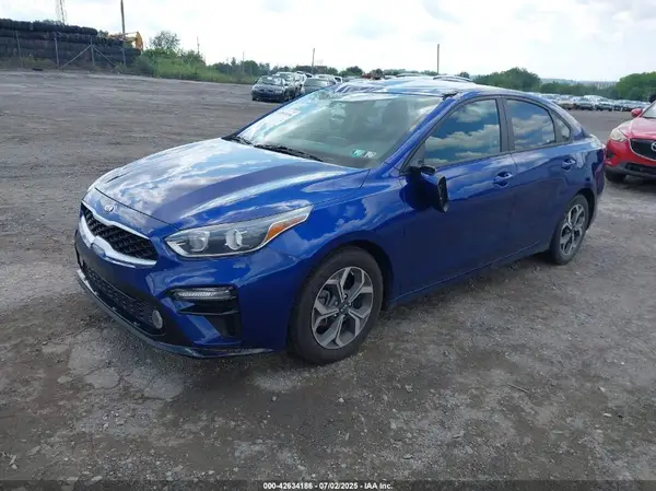 3KPF24AD3ME282046 2021 KIA FORTE - Image 2