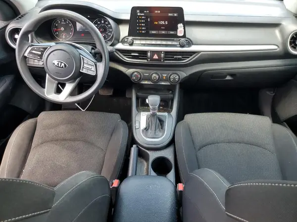 3KPF24AD3ME284914 2021 KIA FORTE - Image 8