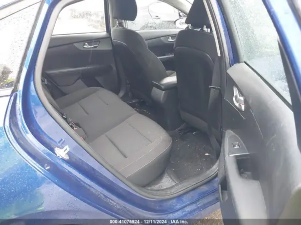 3KPF24AD3ME284993 2021 KIA FORTE - Image 8