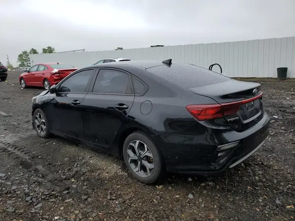 3KPF24AD3ME285044 2021 KIA FORTE - Image 2
