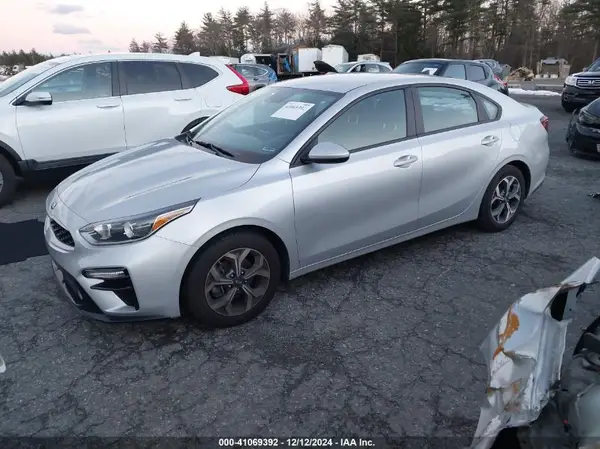 3KPF24AD3ME286842 2021 KIA FORTE - Image 2
