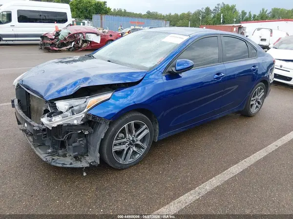 3KPF24AD3ME288266 2021 KIA FORTE - Image 2
