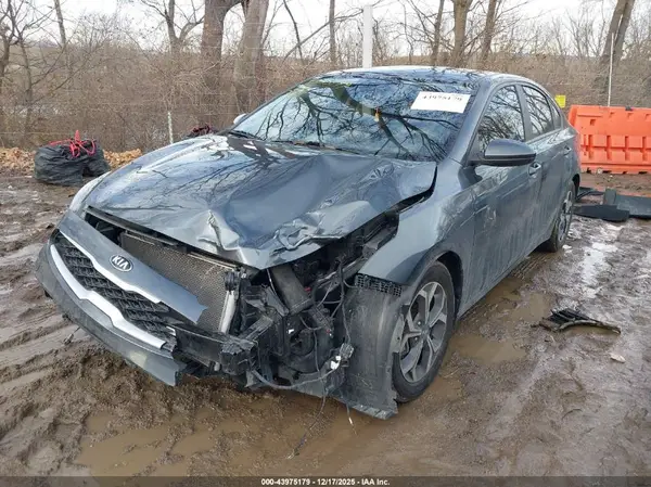 3KPF24AD3ME288350 2021 KIA FORTE - Image 2