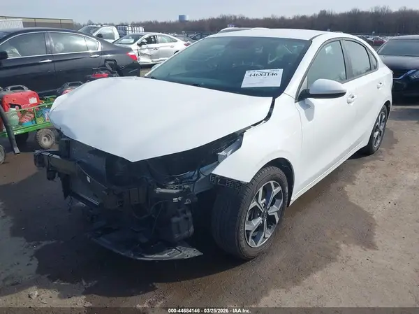 3KPF24AD3ME289174 2021 KIA FORTE - Image 2