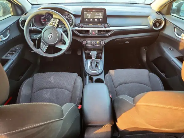 3KPF24AD3ME294729 2021 KIA FORTE - Image 8