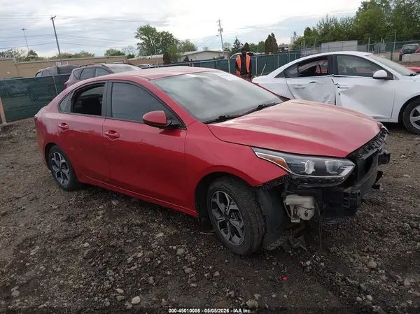 3KPF24AD3ME298280 2021 KIA FORTE - Image 1