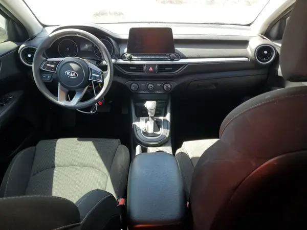 3KPF24AD3ME302148 2021 KIA FORTE - Image 8