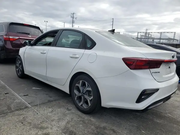 3KPF24AD3ME302912 2021 KIA FORTE - Image 2