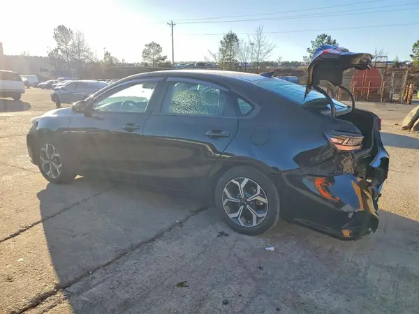 3KPF24AD3ME304983 2021 KIA FORTE - Image 2