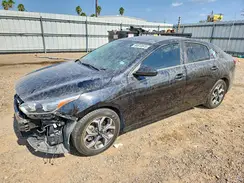 3KPF24AD3ME305020 2021 KIA FORTE