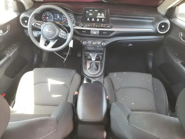 3KPF24AD3ME305776 2021 KIA FORTE - Image 8