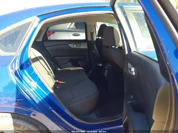 3KPF24AD3ME309357 2021 KIA FORTE - Image 8