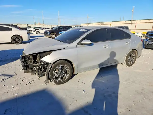 3KPF24AD3ME309522 2021 KIA FORTE - Image 1
