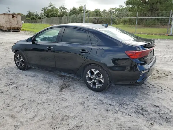 3KPF24AD3ME309990 2021 KIA FORTE - Image 2