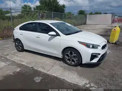 3KPF24AD3ME311724 2021 KIA FORTE