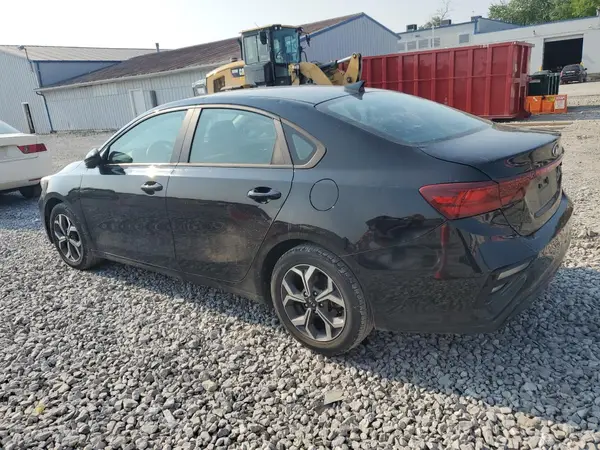 3KPF24AD3ME314221 2021 KIA FORTE - Image 2
