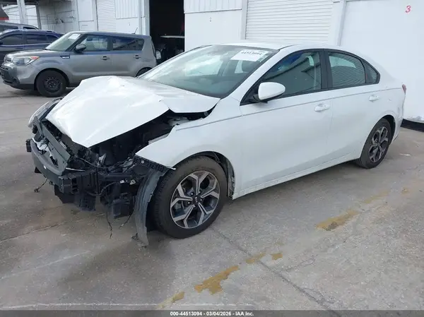 3KPF24AD3ME314705 2021 KIA FORTE - Image 2