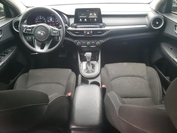 3KPF24AD3ME315076 2021 KIA FORTE - Image 8