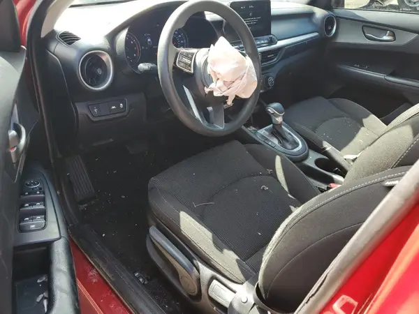 3KPF24AD3ME316096 2021 KIA FORTE - Image 8