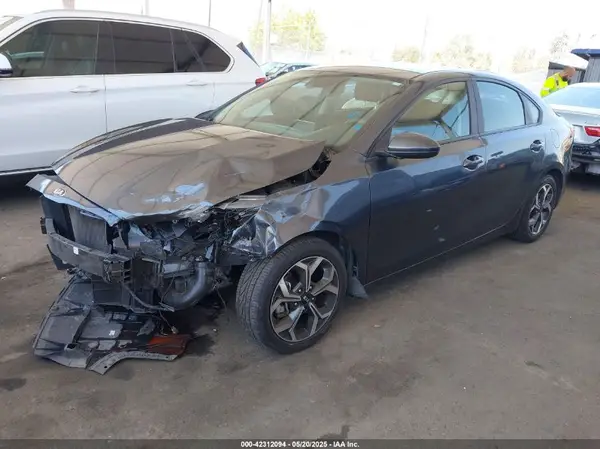 3KPF24AD3ME316518 2021 KIA FORTE - Image 2