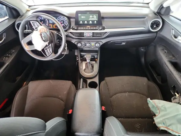 3KPF24AD3ME320147 2021 KIA FORTE - Image 8