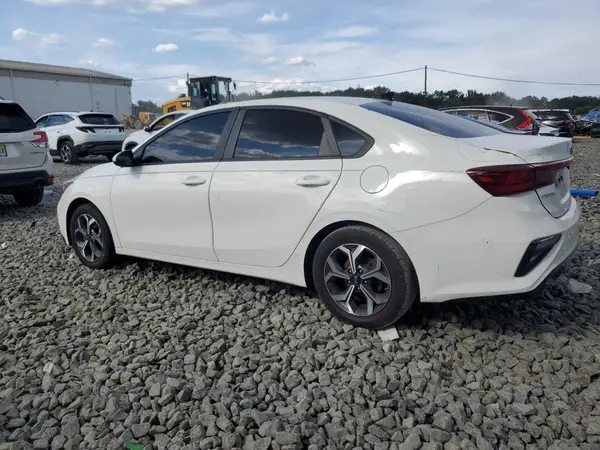3KPF24AD3ME325655 2021 KIA FORTE - Image 2