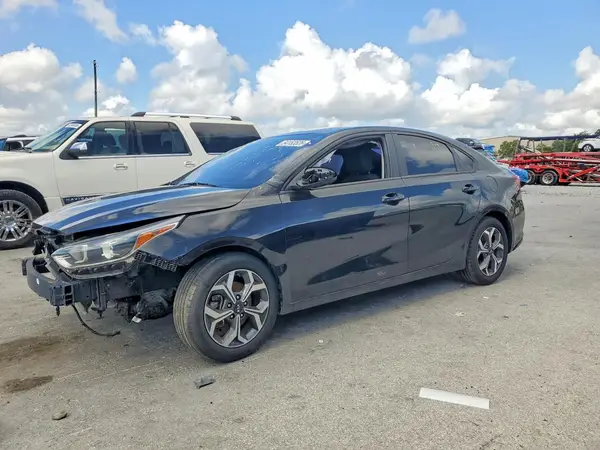 3KPF24AD3ME327146 2021 KIA FORTE - Image 1