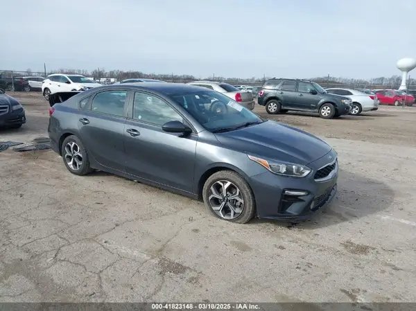 3KPF24AD3ME329477 2021 KIA FORTE - Image 1