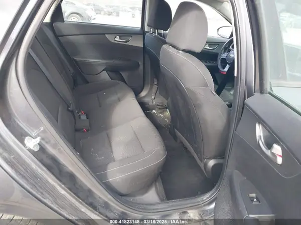 3KPF24AD3ME329477 2021 KIA FORTE - Image 8