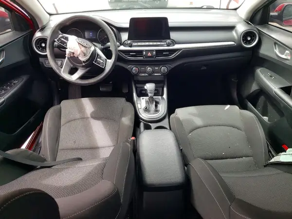 3KPF24AD3ME330015 2021 KIA FORTE - Image 8