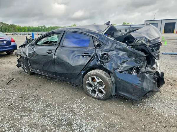 3KPF24AD3ME333223 2021 KIA FORTE - Image 2