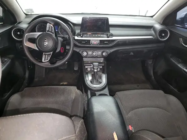 3KPF24AD3ME333724 2021 KIA FORTE - Image 8