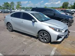 3KPF24AD3ME334503 2021 KIA FORTE