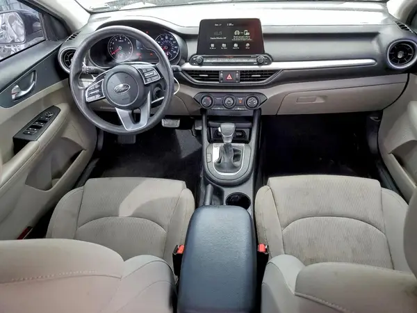 3KPF24AD3ME337045 2021 KIA FORTE - Image 8