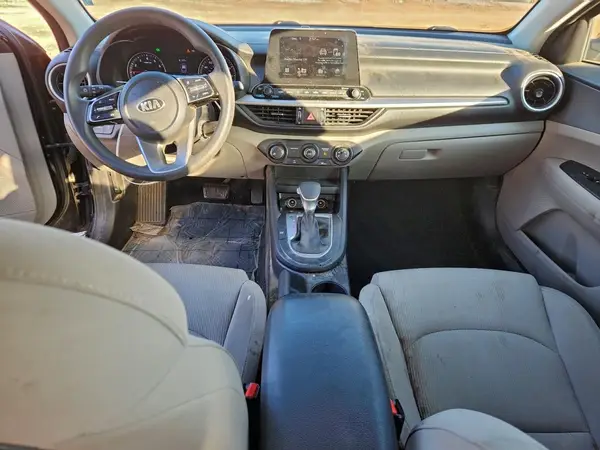 3KPF24AD3ME341001 2021 KIA FORTE - Image 8