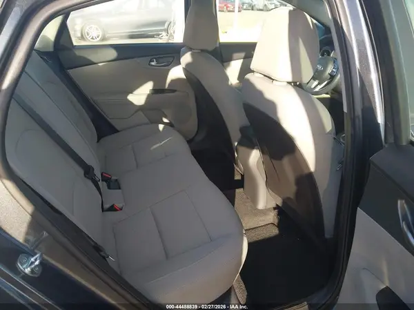 3KPF24AD3ME341970 2021 KIA FORTE - Image 8