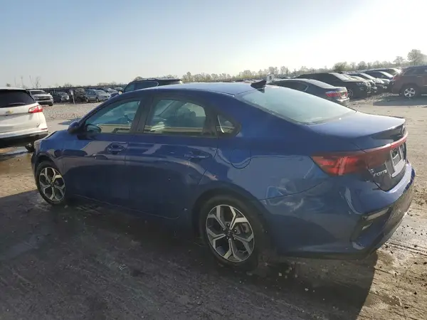 3KPF24AD3ME344884 2021 KIA FORTE - Image 2