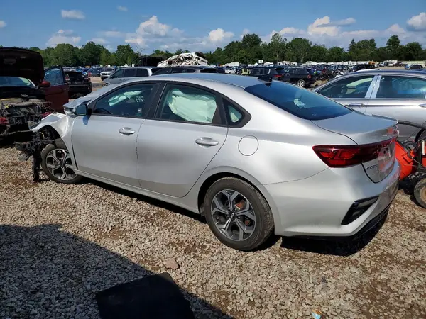 3KPF24AD3ME345808 2021 KIA FORTE - Image 2