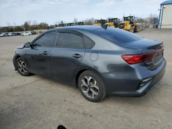 3KPF24AD3ME346330 2021 KIA FORTE - Image 2