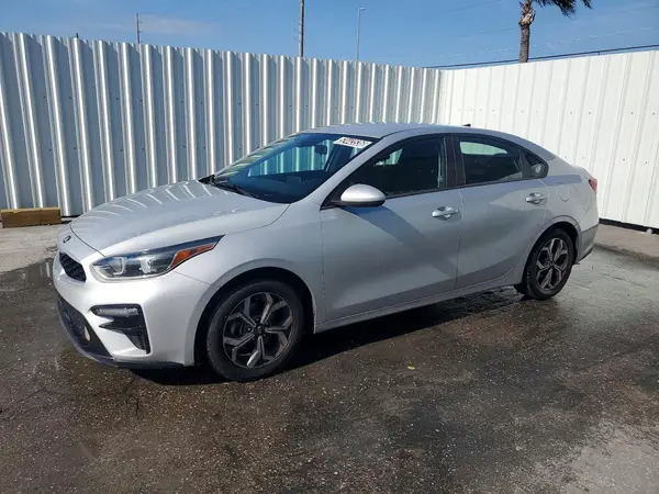 3KPF24AD3ME348403 2021 KIA FORTE - Image 1
