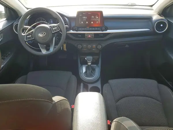 3KPF24AD3ME348403 2021 KIA FORTE - Image 8