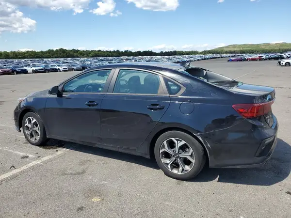 3KPF24AD3ME349325 2021 KIA FORTE - Image 2