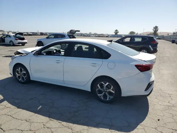 3KPF24AD3ME349633 2021 KIA FORTE - Image 2