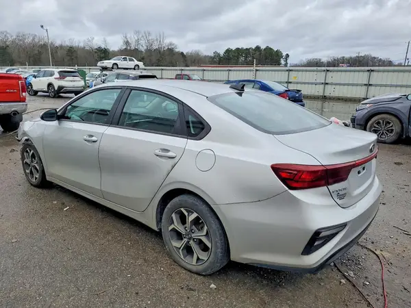 3KPF24AD3ME350930 2021 KIA FORTE - Image 2